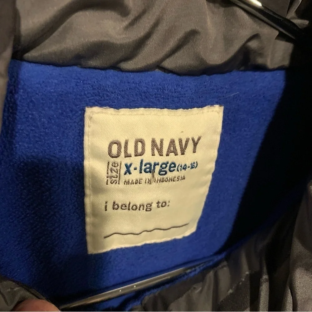 Old Navy Puffer Vest